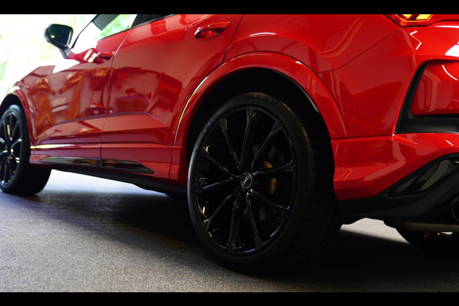 Audi RS Q3 Sportback TFSI RS | Panorama | RS-Zetels | 360 camera | Bang&Olufsen | Adaptieve Cruise | Lane Assist | Applecarplay |