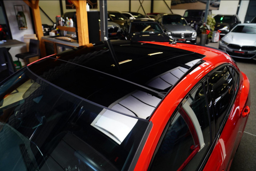 Audi RS Q3 Sportback TFSI RS | Panorama | RS-Zetels | 360 camera | Bang&Olufsen | Adaptieve Cruise | Lane Assist | Applecarplay |