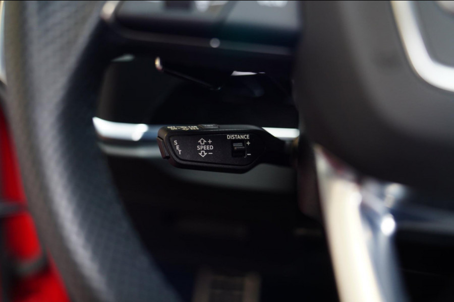 Audi RS Q3 Sportback TFSI RS | Panorama | RS-Zetels | 360 camera | Bang&Olufsen | Adaptieve Cruise | Lane Assist | Applecarplay |