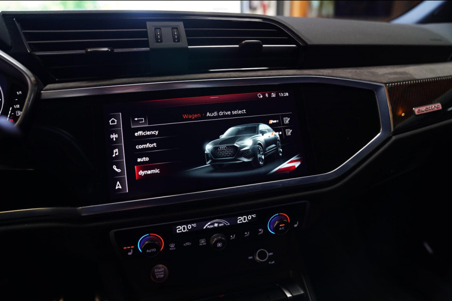 Audi RS Q3 Sportback TFSI RS | Panorama | RS-Zetels | 360 camera | Bang&Olufsen | Adaptieve Cruise | Lane Assist | Applecarplay |