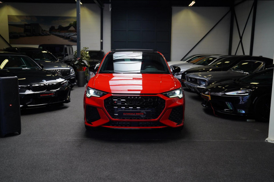 Audi RS Q3 Sportback TFSI RS | Panorama | RS-Zetels | 360 camera | Bang&Olufsen | Adaptieve Cruise | Lane Assist | Applecarplay |
