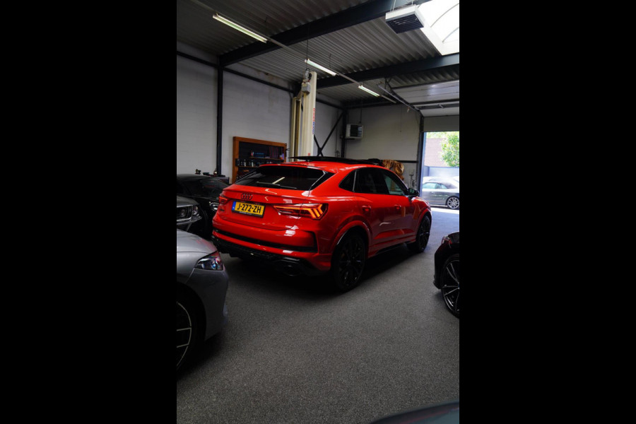 Audi RS Q3 Sportback TFSI RS | Panorama | RS-Zetels | 360 camera | Bang&Olufsen | Adaptieve Cruise | Lane Assist | Applecarplay |