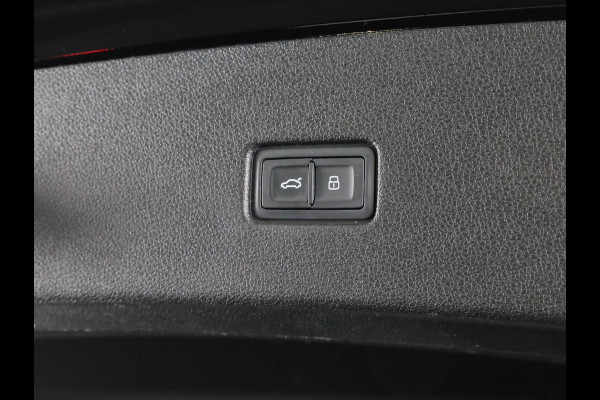 Audi RS Q8 4.0 TFSI quattro 600pk | Panoramadak | Head up Display | Memory | RS Dynamic pakket plus | Trekhaak elektrisch uitklapbaar