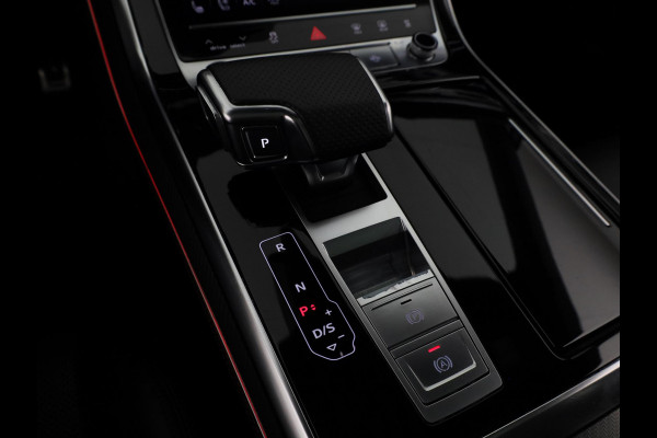Audi RS Q8 4.0 TFSI quattro 600pk | Panoramadak | Head up Display | Memory | RS Dynamic pakket plus | Trekhaak elektrisch uitklapbaar