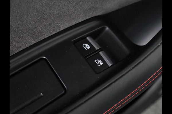 Audi RS Q8 4.0 TFSI quattro 600pk | Panoramadak | Head up Display | Memory | RS Dynamic pakket plus | Trekhaak elektrisch uitklapbaar