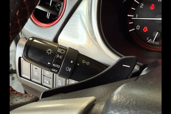 Suzuki Vitara 1.4 140pk AUT Boosterjet Select | Navi | 17 "| ACC | Led koplampen | Carplay | Camera | 100% Dealer onderhouden!
