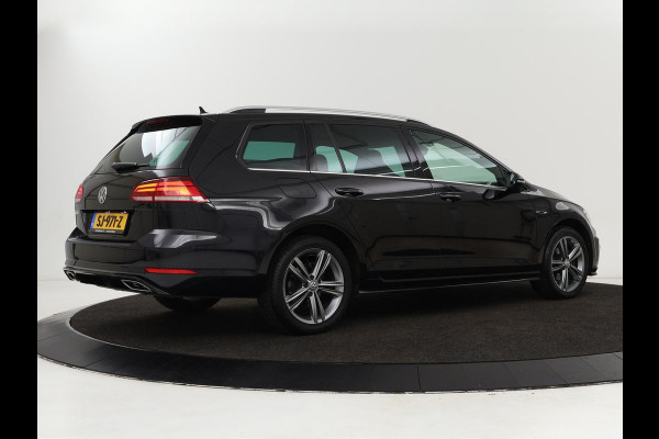 Volkswagen Golf 1.0 TSI R Line | Stoelverwarming | Carplay | Adaptive cruise | Navigatie | Full LED | Parkeerhulp | Climate control | Active Info Display