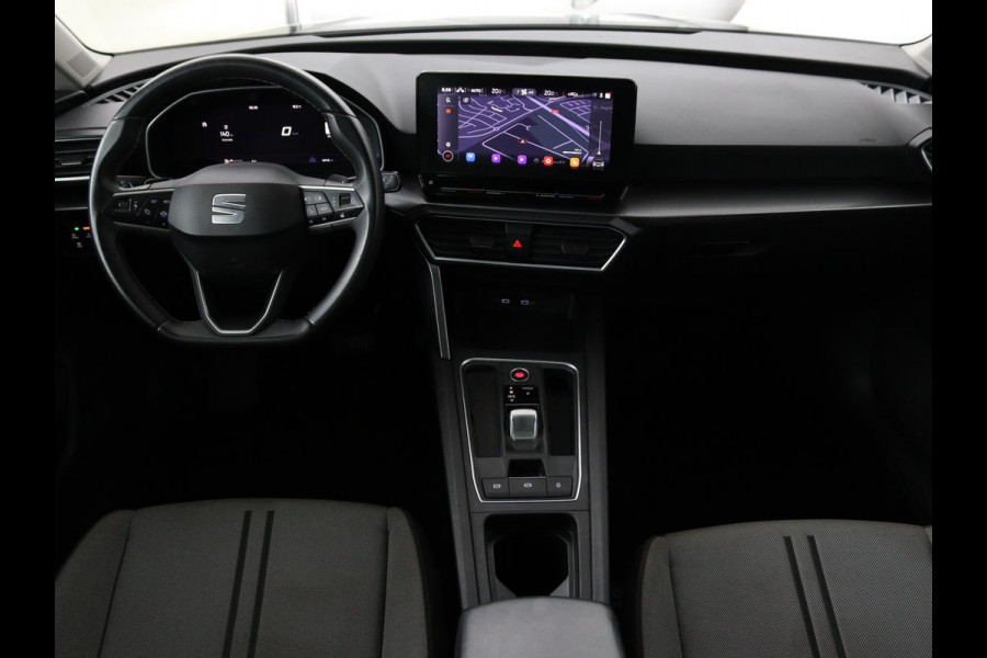 Seat Leon 1.5 eTSI Style | Stoel & stuurverwarming | Carplay | Navigatie | Full LED | Climate control | Parkeerhulp | Cruise control