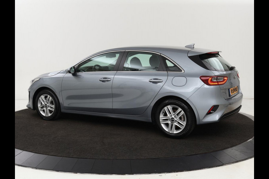 Kia Ceed 1.0 T-GDi DynamicLine | Carplay | Camera | Navigatie | Climate control | Parkeerhulp | Cruise control | Bluetooth