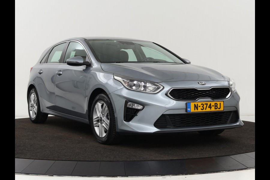 Kia Ceed 1.0 T-GDi DynamicLine | Carplay | Camera | Navigatie | Climate control | Parkeerhulp | Cruise control | Bluetooth
