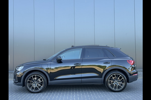 Audi Q3 45 TFSI e Adv Editi. M2022 PANO NAVI SPORTVELGEN CR CONTROL
