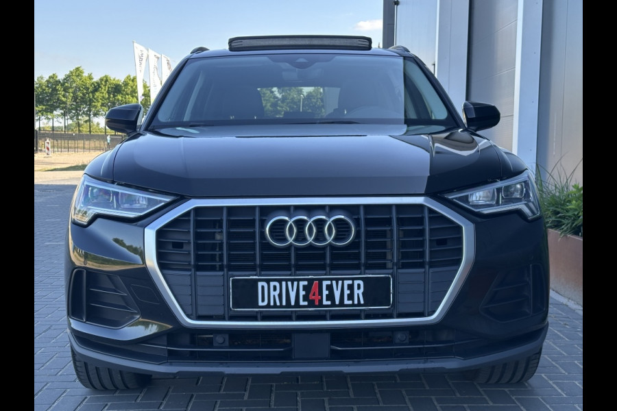 Audi Q3 45 TFSI e Adv Editi. M2022 PANO NAVI SPORTVELGEN CR CONTROL