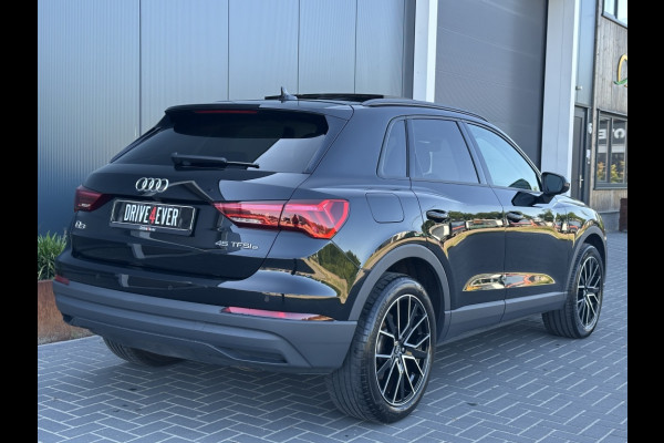 Audi Q3 45 TFSI e Adv Editi. M2022 PANO NAVI SPORTVELGEN CR CONTROL