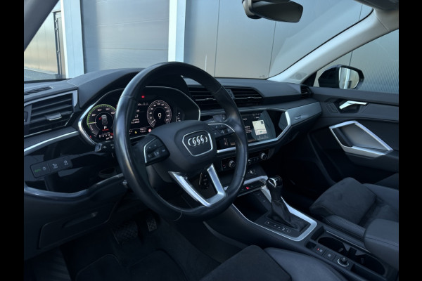 Audi Q3 45 TFSI e Adv Editi. M2022 PANO NAVI SPORTVELGEN CR CONTROL