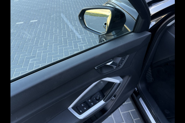 Audi Q3 45 TFSI e Adv Editi. M2022 PANO NAVI SPORTVELGEN CR CONTROL