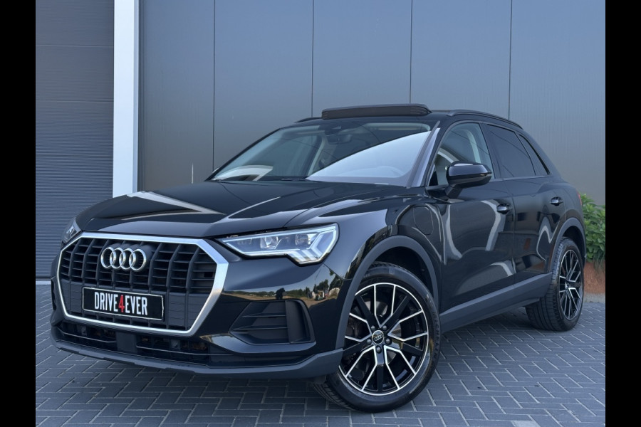 Audi Q3 45 TFSI e Adv Editi. M2022 PANO NAVI SPORTVELGEN CR CONTROL