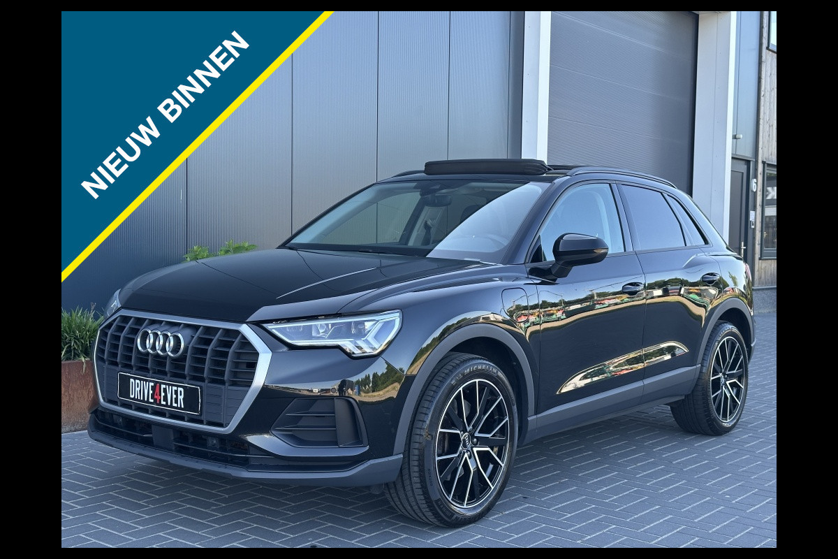 Audi Q3 45 TFSI e Adv Editi. M2022 PANO NAVI SPORTVELGEN CR CONTROL Audi Q3 45 TFSI e Adv Editi. M2022 PANO NAVI SPORTVELGEN CR CONTROL