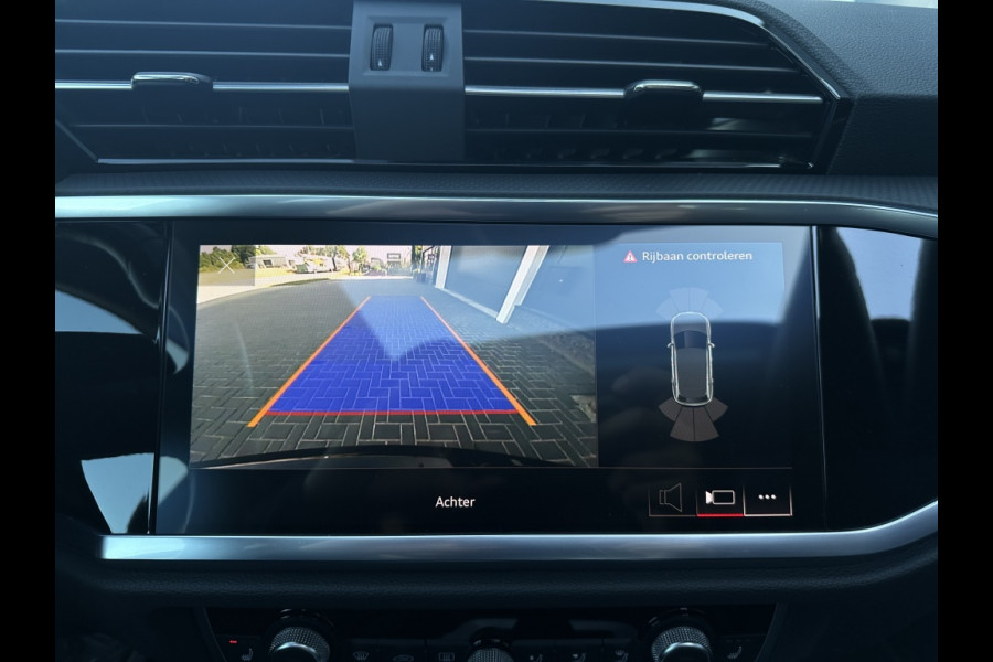 Audi Q3 45 TFSI e Adv Editi. M2022 PANO NAVI SPORTVELGEN CR CONTROL