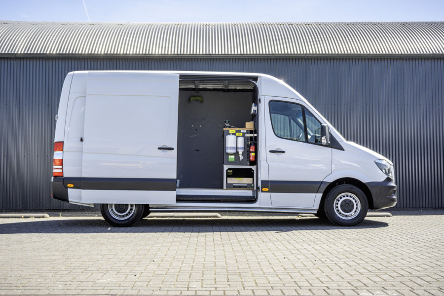 Mercedes-Benz Sprinter 311CDI | L2H2 | Camera | Airco | Volledige Inrichting | Omvormer | Oprijplaat | Euro 6