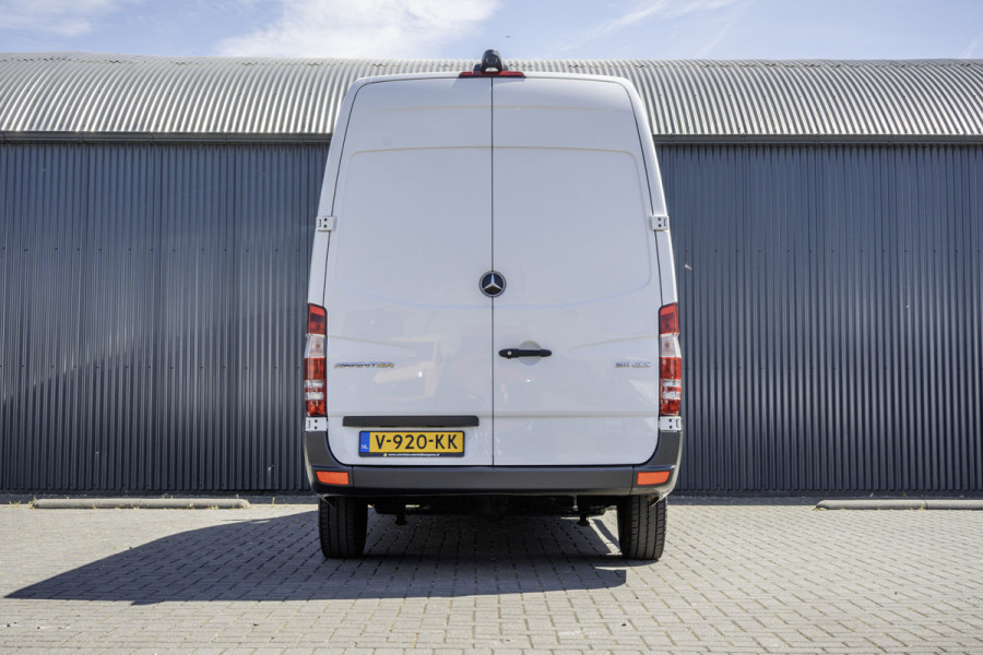 Mercedes-Benz Sprinter 311CDI | L2H2 | Camera | Airco | Volledige Inrichting | Omvormer | Oprijplaat | Euro 6