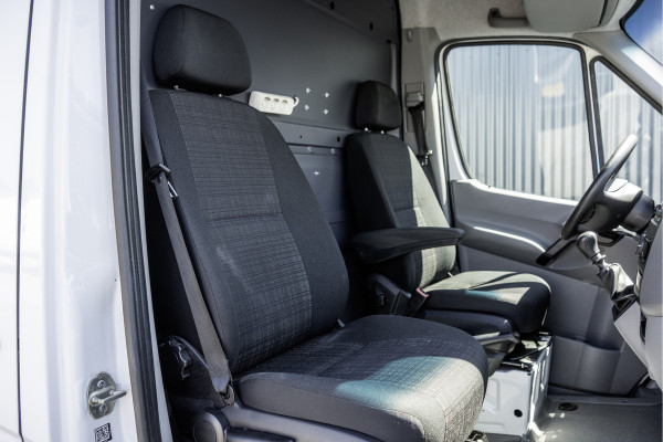 Mercedes-Benz Sprinter 311CDI | L2H2 | Camera | Airco | Volledige Inrichting | Omvormer | Oprijplaat | Euro 6