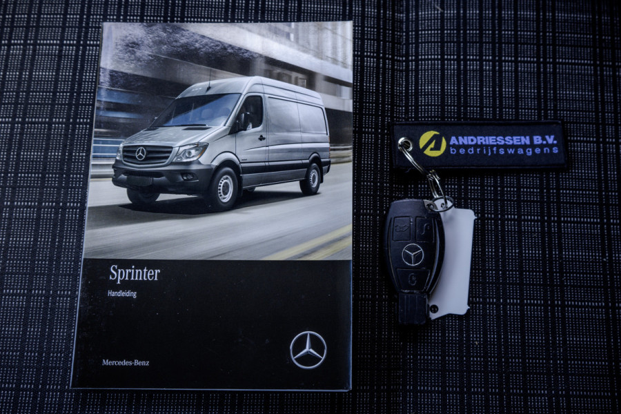 Mercedes-Benz Sprinter 311CDI | L2H2 | Camera | Airco | Volledige Inrichting | Omvormer | Oprijplaat | Euro 6