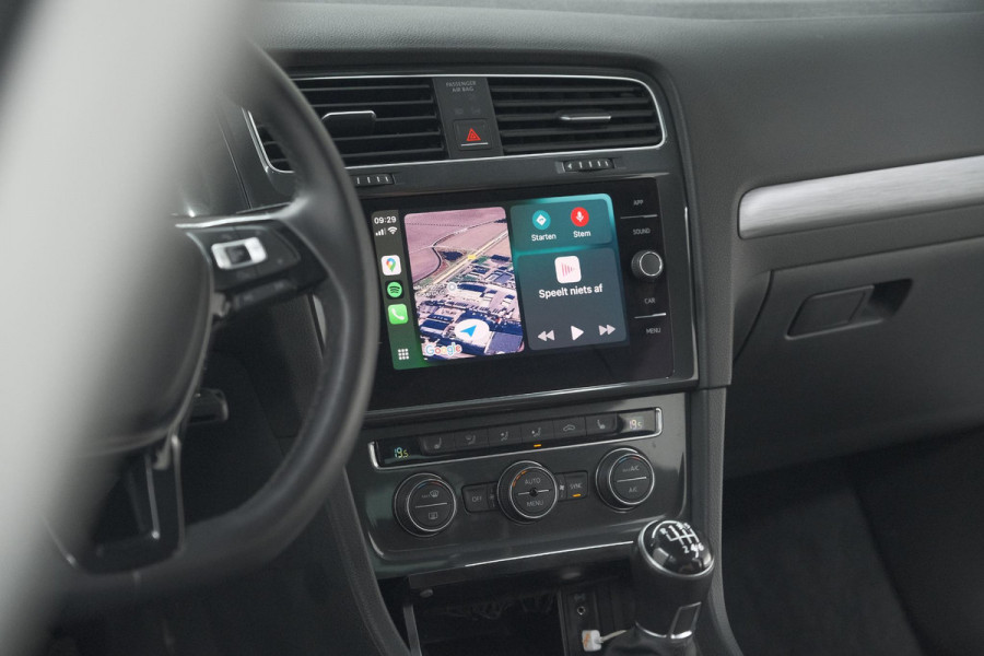 Volkswagen Golf 1.0 TSI 110pk Highline | Adaptieve Cruise Control | Apple Carplay | Parkeersensoren | Stoelverwarming