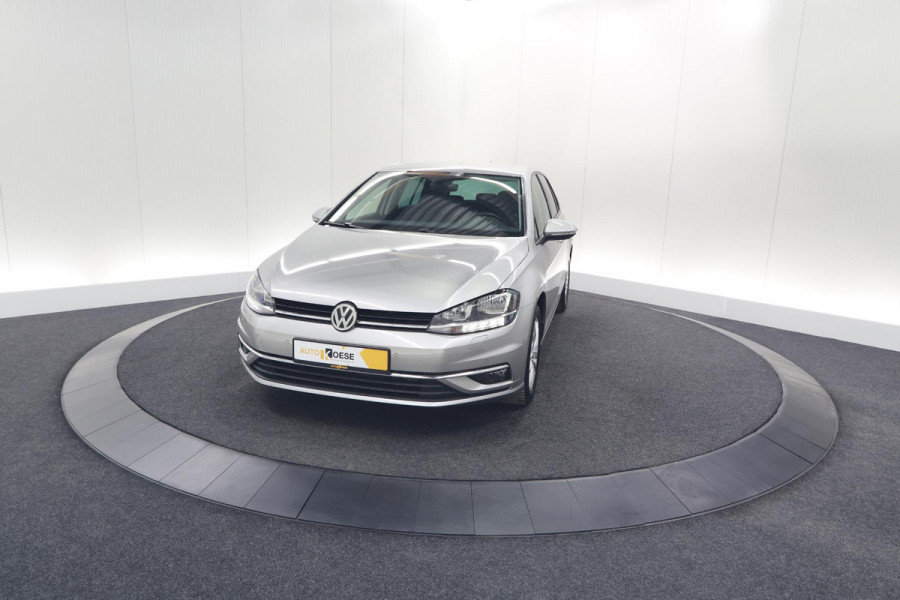 Volkswagen Golf 1.0 TSI 110pk Highline | Adaptieve Cruise Control | Apple Carplay | Parkeersensoren | Stoelverwarming