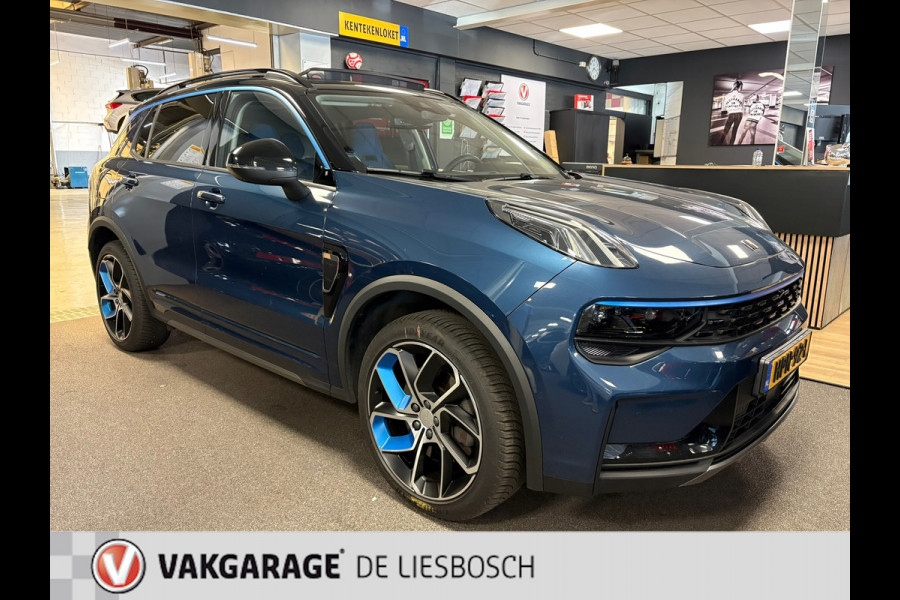 Lynk & Co 01 1.5 modeljaar 2023 prijs rijklaar! Infinity / 360camera / Panorama-dak / apple carplay