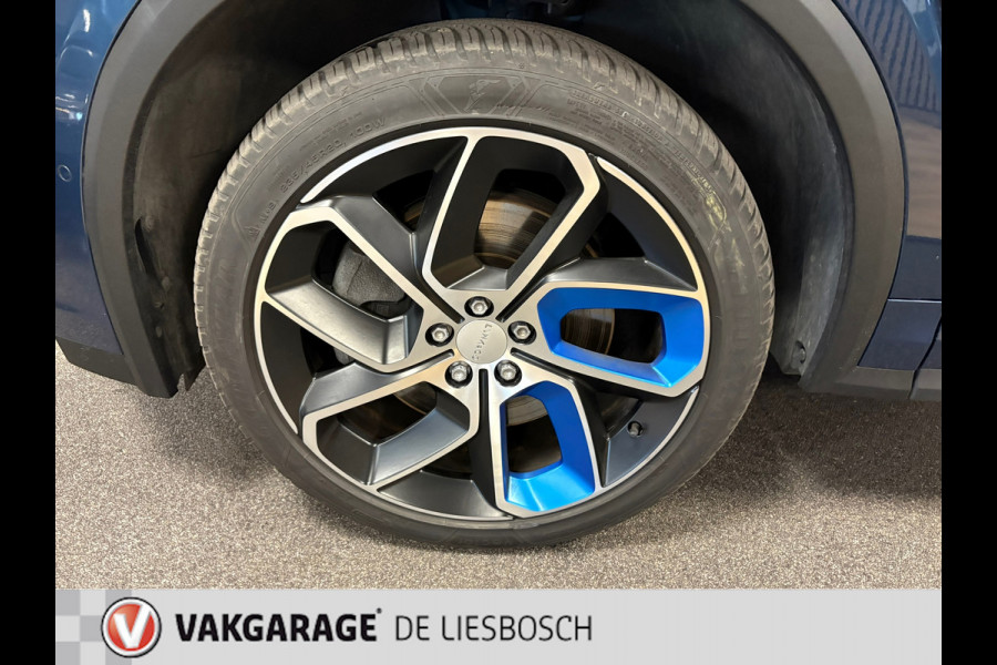 Lynk & Co 01 1.5 modeljaar 2023 prijs rijklaar! Infinity / 360camera / Panorama-dak / apple carplay