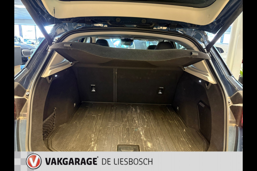 Lynk & Co 01 1.5 modeljaar 2023 prijs rijklaar! Infinity / 360camera / Panorama-dak / apple carplay