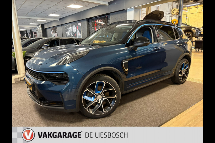 Lynk & Co 01 1.5 modeljaar 2023 prijs rijklaar ! infinity / 360camera / Panorama-dak / apple carplay
