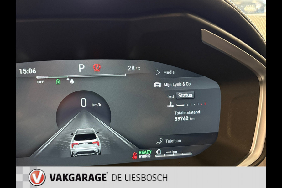 Lynk & Co 01 1.5 modeljaar 2023 prijs rijklaar ! infinity / 360camera / Panorama-dak / apple carplay
