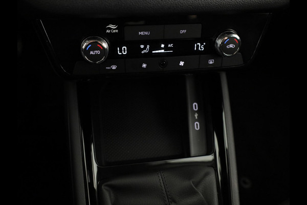 Škoda SCALA Selection 1.0 TSI 115 pk 6 versn. Hand | Trekhaak wegklapbaar | Image pakket