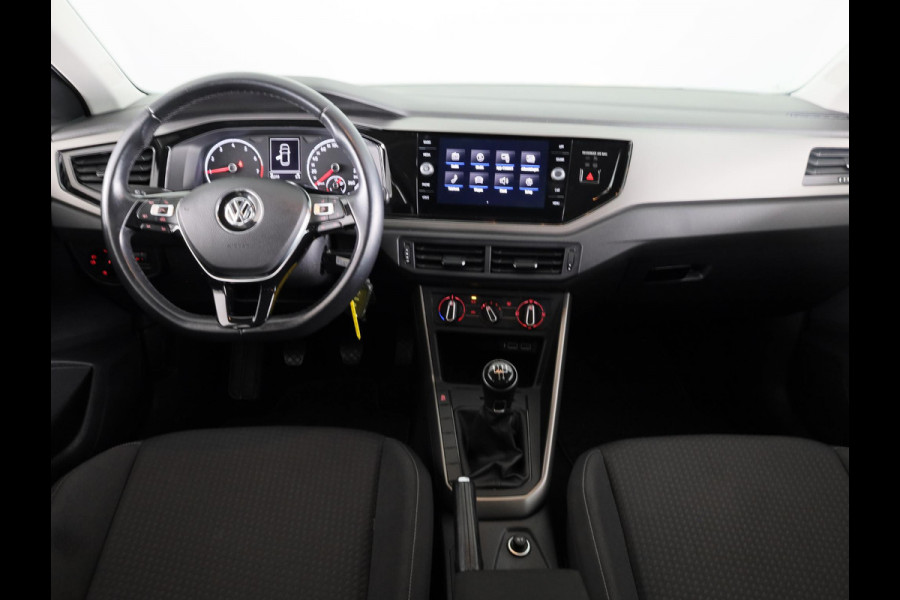 Volkswagen Polo 1.0 MPI Comfortline | Trekhaak | Cruise Control | Apple Carplay & Android Auto |