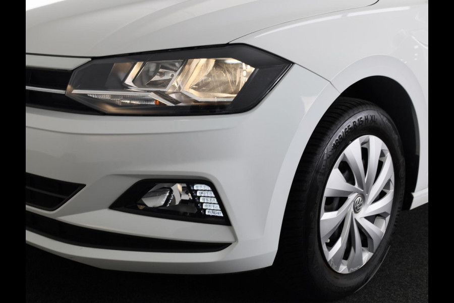 Volkswagen Polo 1.0 MPI Comfortline | Trekhaak | Cruise Control | Apple Carplay & Android Auto |