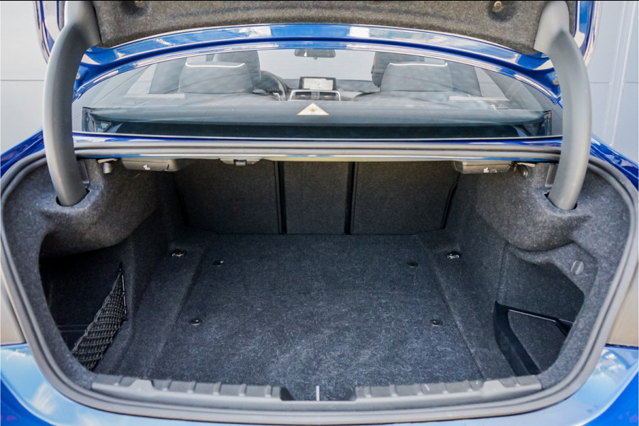 BMW 4 Serie Coupé 440i M-Sport Individual Schuifdak H/K ACC Trekhaak