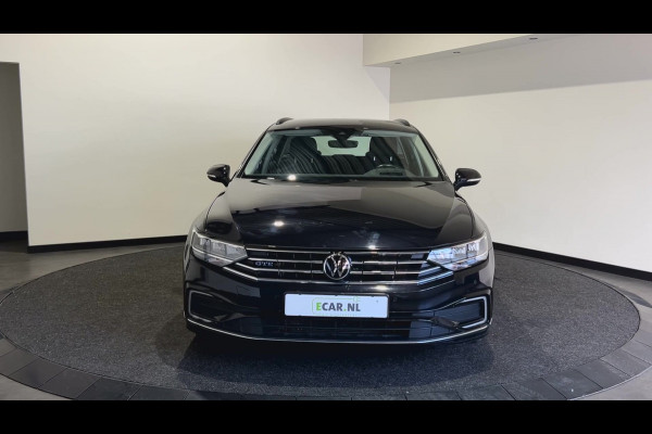 Volkswagen Passat Variant 1.4 TSI PHEV GTE Business | Stoelverwarming | Trekhaak | DSG | Virtual Cockpit