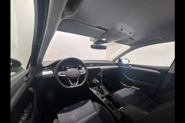 Volkswagen Passat Variant 1.4 TSI PHEV GTE Business | Stoelverwarming | Trekhaak | DSG | Virtual Cockpit