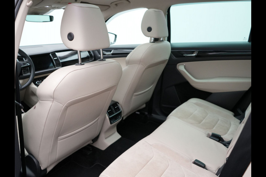 Škoda Kodiaq 2.0 TSI 4x4 Style 180pk DSG | Panodak | Trekhaak af Fabriek | Adaptive Cruise | Alcantara Sportstoelen Memory | 360 Camera | 19"L.M | Keyless | Sfeerverlichting | Apple Carplay | Dode Hoek Detectie |