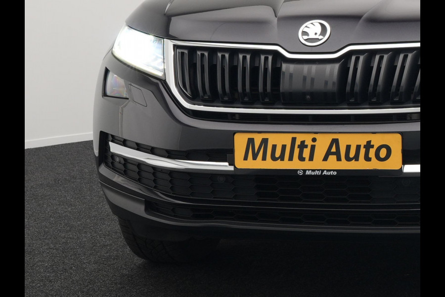 Škoda Kodiaq 2.0 TSI 4x4 Style 180pk DSG | Panodak | Trekhaak af Fabriek | Adaptive Cruise | Alcantara Sportstoelen Memory | 360 Camera | 19"L.M | Keyless | Sfeerverlichting | Apple Carplay | Dode Hoek Detectie |