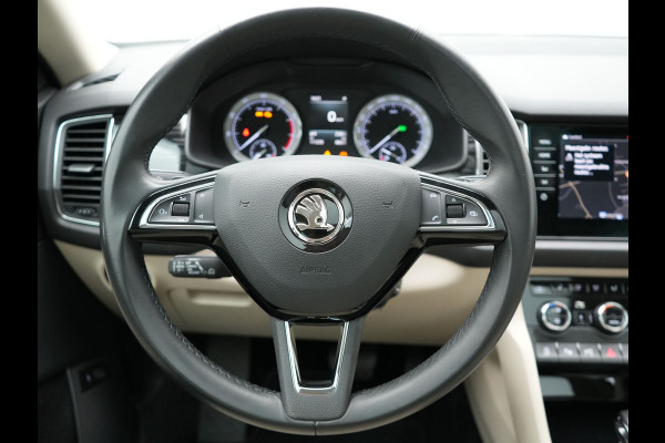 Škoda Kodiaq 2.0 TSI 4x4 Style 180pk DSG | Panodak | Trekhaak af Fabriek | Adaptive Cruise | Alcantara Sportstoelen Memory | 360 Camera | 19"L.M | Keyless | Sfeerverlichting | Apple Carplay | Dode Hoek Detectie |