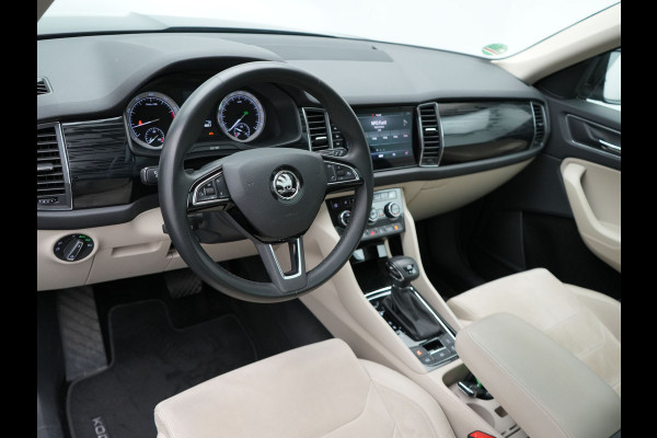 Škoda Kodiaq 2.0 TSI 4x4 Style 180pk DSG | Panodak | Trekhaak af Fabriek | Adaptive Cruise | Alcantara Sportstoelen Memory | 360 Camera | 19"L.M | Keyless | Sfeerverlichting | Apple Carplay | Dode Hoek Detectie |