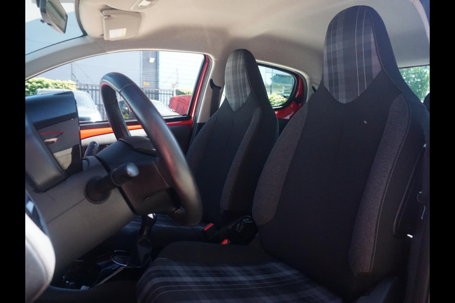 Peugeot 108 1.0 e-VTi Allure NET BINNEN
