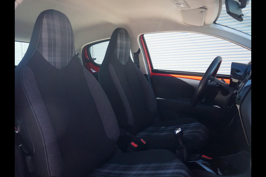 Peugeot 108 1.0 e-VTi Allure NET BINNEN