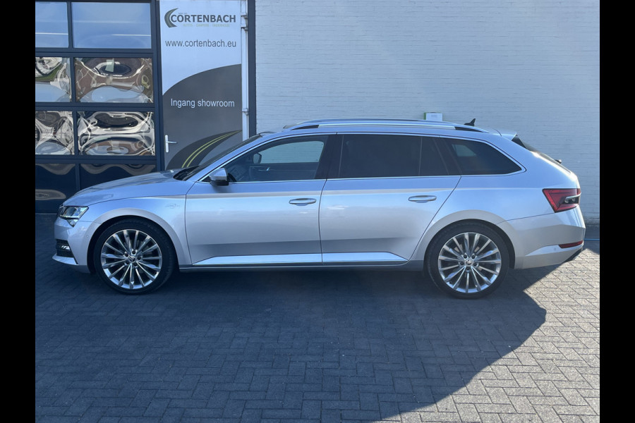 Škoda Superb Combi 1.4 TSI iV Sportline Business | Laurin&klement | Airco separaat | Zwenkbare trekhaak | Panorama dak | Adaptieve cruise | s