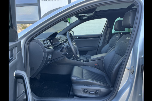 Škoda Superb Combi 1.4 TSI iV Sportline Business | Laurin&klement | Airco separaat | Zwenkbare trekhaak | Panorama dak | Adaptieve cruise | s