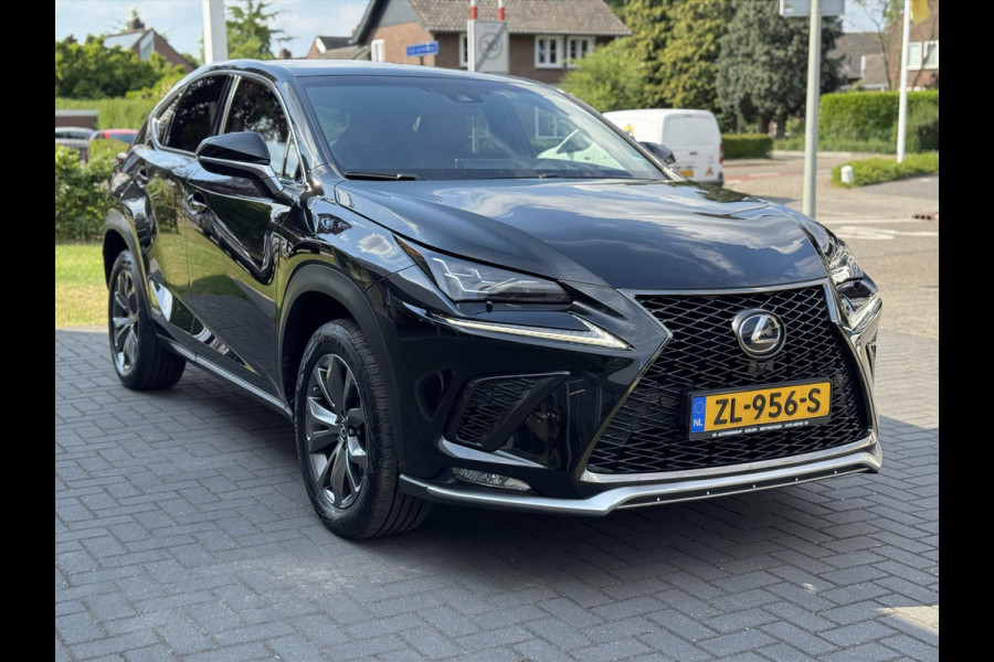 Lexus NX 300h AWD F Sport Premium | Full options, Mark Levinson, Panoramadak, Geheugenfunctie, Stoelventilatie, Head Up Display, Blind Sp