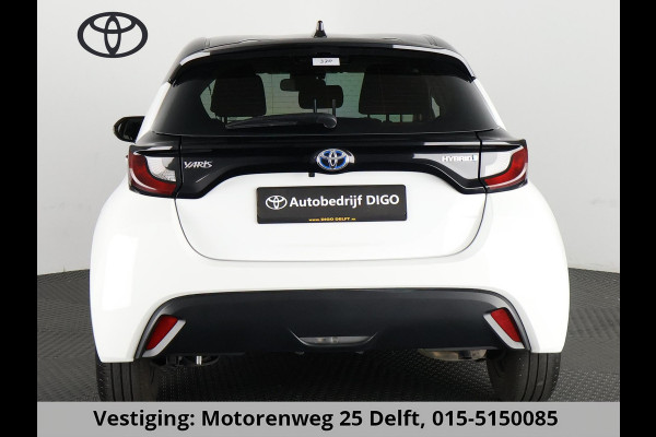 Toyota Yaris 1.5 HYBRIDE BLACK & WHITE GARANTIE 3-2034 AUTOMAAT. CLOUD NAVI. SLECHTS 17.000 KM.