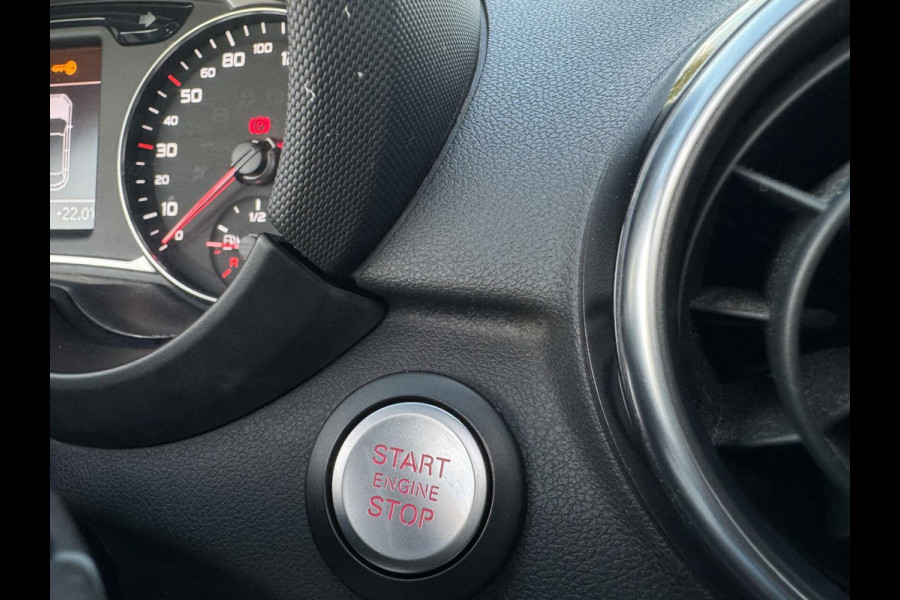 Audi A1 Sportback 1.4 TFSI 125pk Sport 3x S line Edition Pano S-Tronic LED Sportmodus Garantie